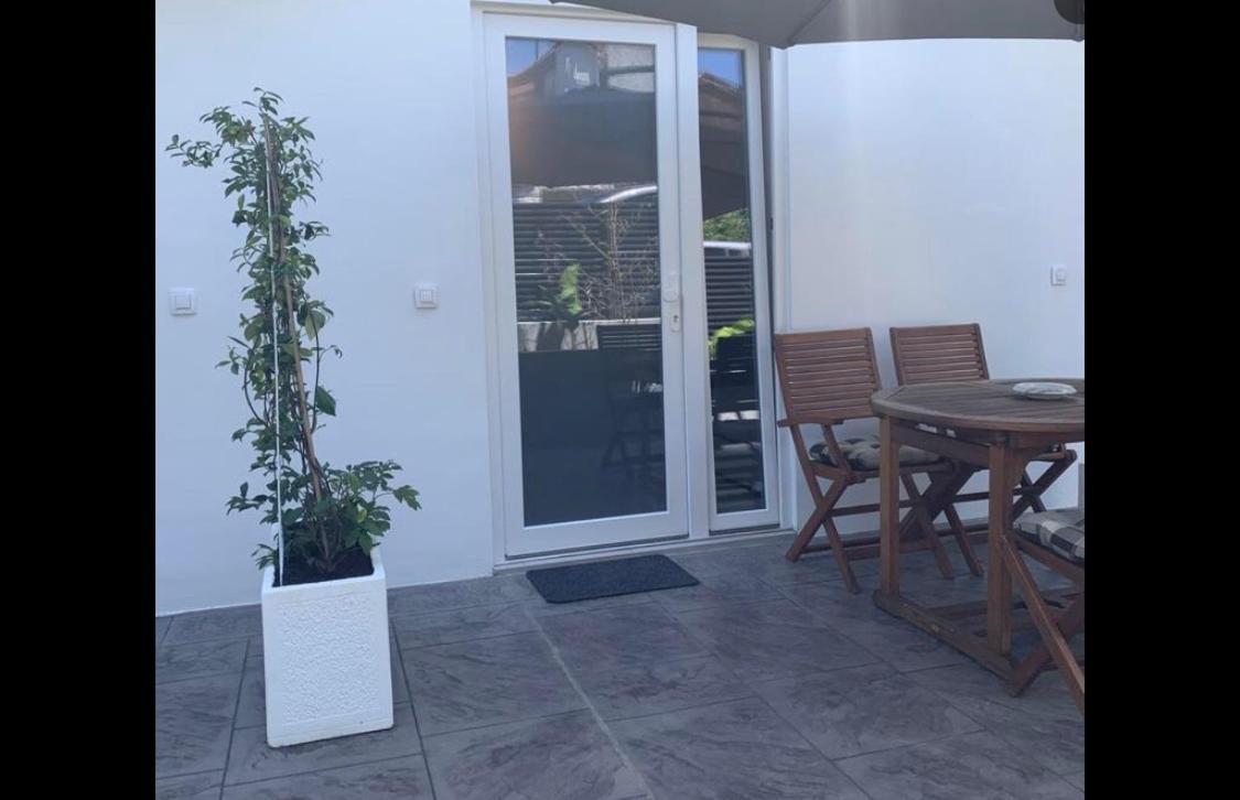 Apartments Artemus Karliva Izola Εξωτερικό φωτογραφία